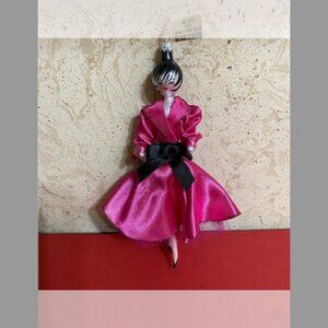 De Carlni NWT Fashionista with Pink Dress & Black Christmas Ornament